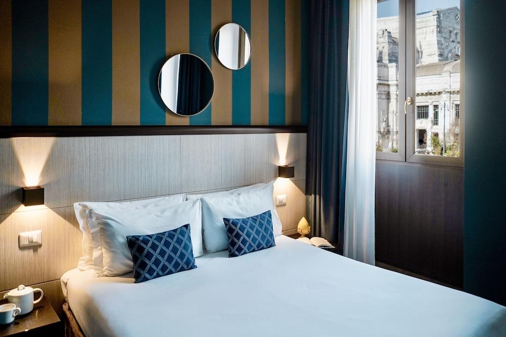 Hotel Av Boutique 2*