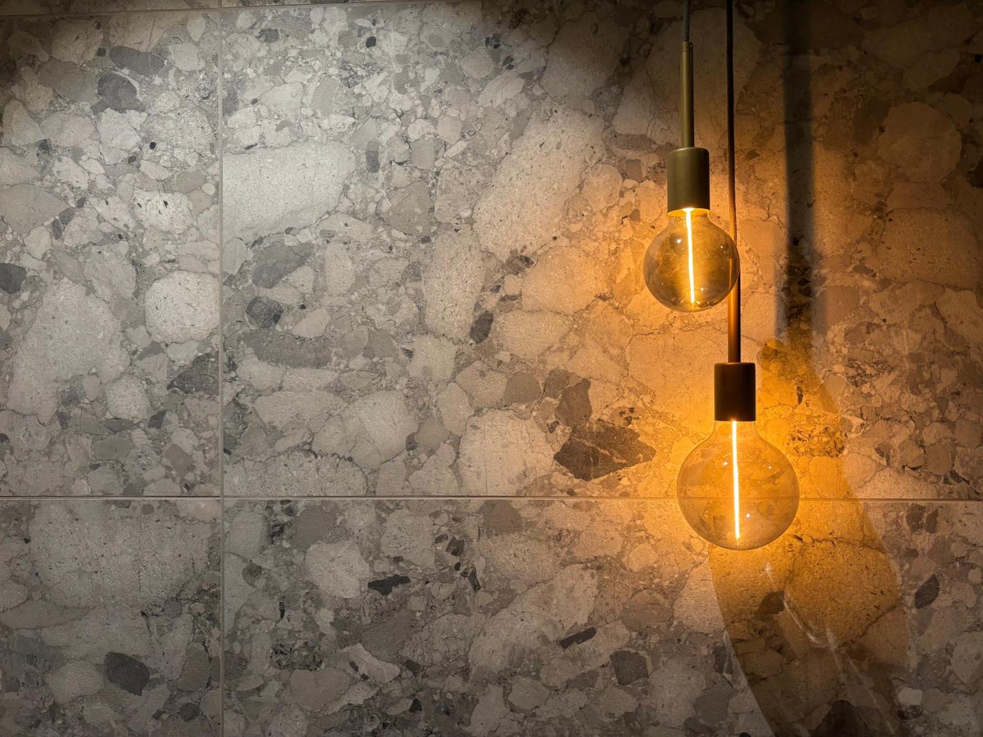 Av Boutique 2* Milan