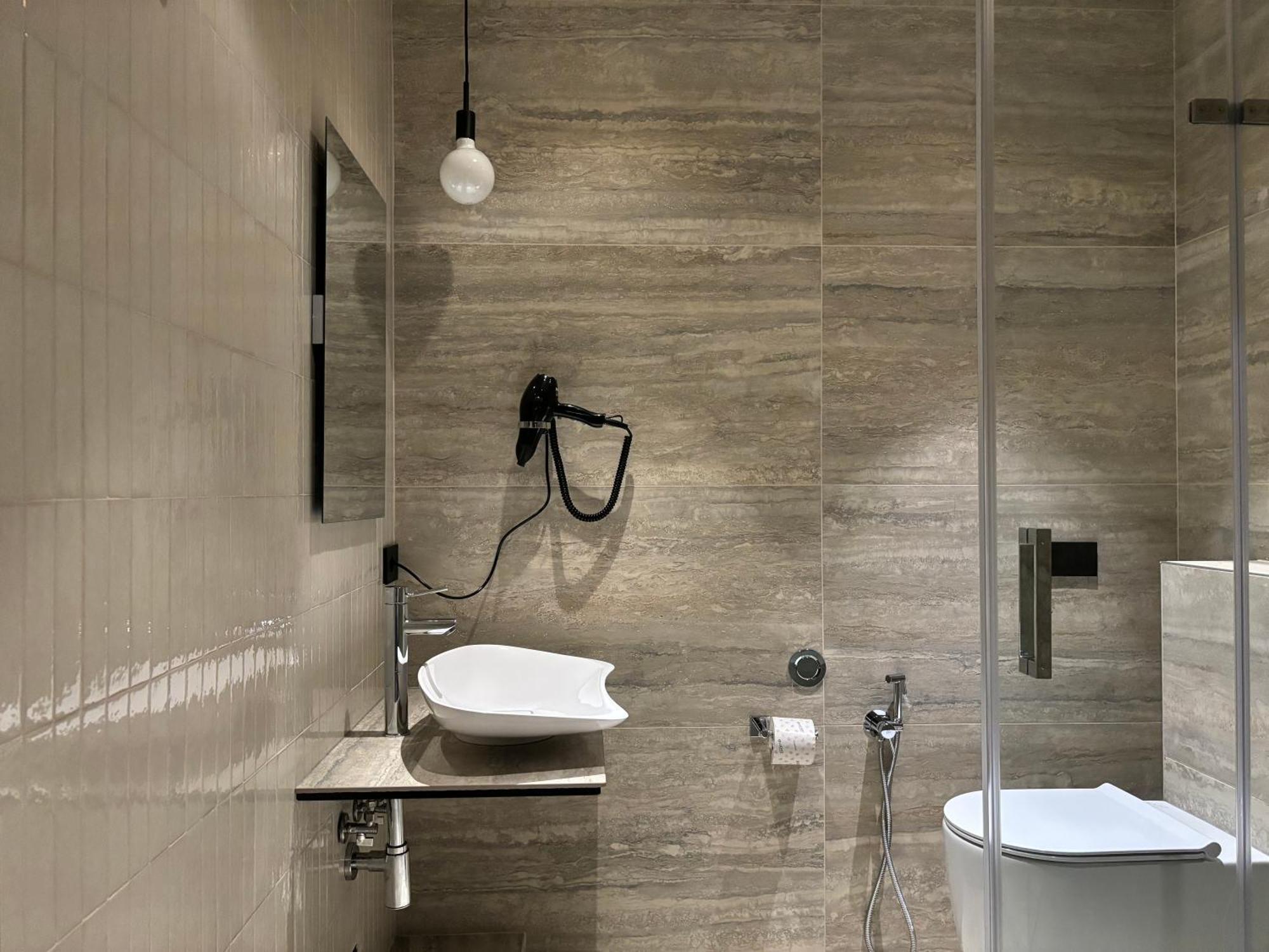 Av Boutique Hotel 2*